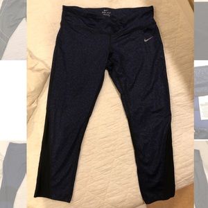 Nike Capri Workout Leggings